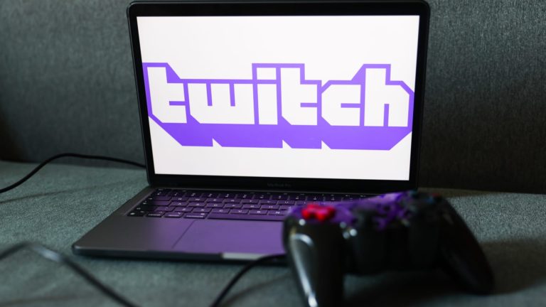 Spoločnosť prepúšťa viac ako 500 zamestnancov Twitch