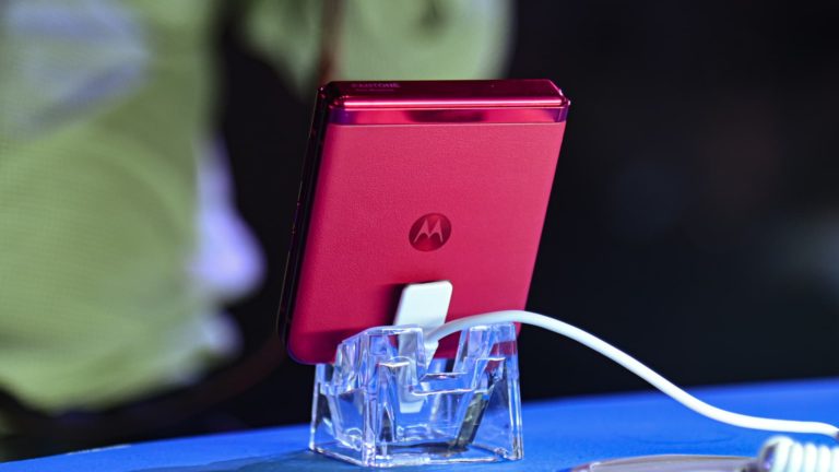Lenovo vsádza, že Motorola bude tretím najväčším hráčom smartfónov za posledné 3 roky