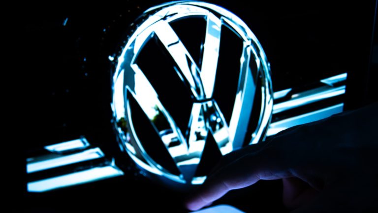 Volkswagen zriaďuje laboratórium AI, pretože automobilový priemysel chce túto technológiu prijať