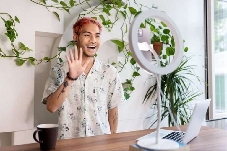 Ako využiť trendové zvuky, aby sa stali virálnymi na sociálnych médiách