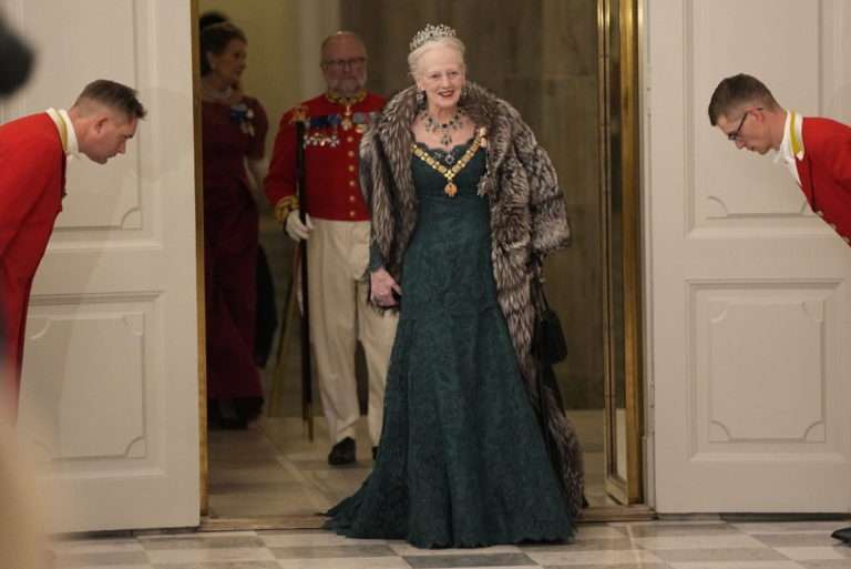 Dánska kráľovná Margaréta II. oznámila svoju abdikáciu, žezlo odovzdá synovi Frederikovi