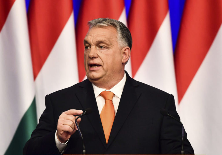 Maďarský parlament smeruje k schváleniu členstva Švédska v NATO, tvrdí Orbán
