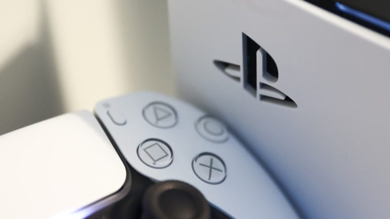 Herná marža Sony bola spochybňovaná po tom, čo predaj PS5 vyvolal prudký pokles akcií
