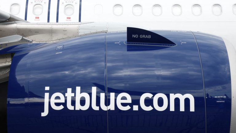 Carl Icahn dostane dve miesta v predstavenstve JetBlue.  Tu je návod, ako môže pomôcť vybudovať hodnotu