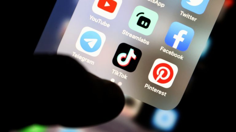 Správa o zárobkoch Pinterestu (PINS) za 4. štvrťrok 2023