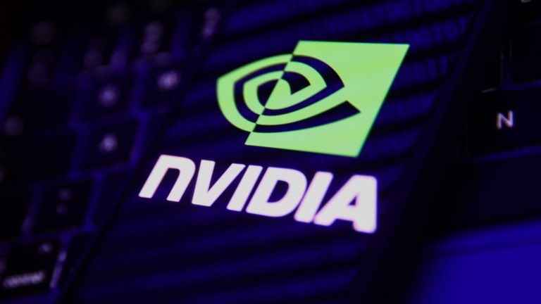 Akcie TSMC, ASML klesajú pred výkazom ziskov Nvidie za 4. štvrťrok