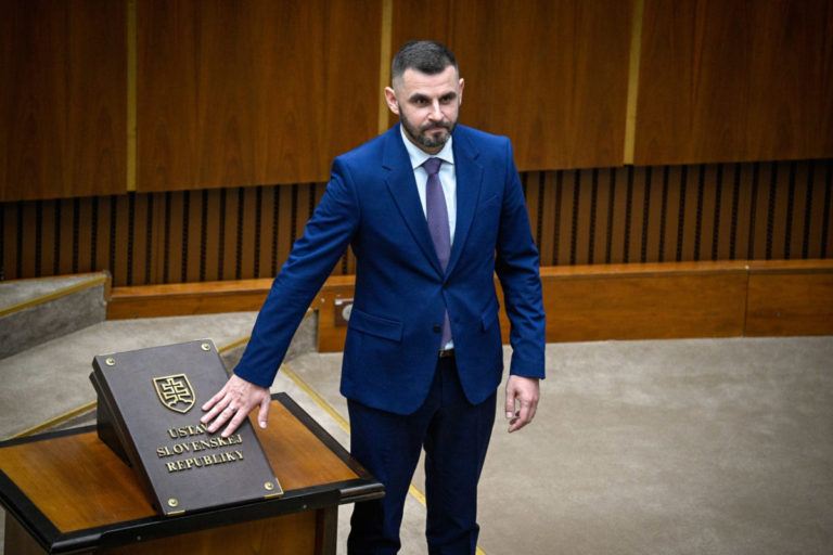 Ministerstvo chce rozšíriť kontrolnú právomoc pre cestnú dopravu, môže udeľovať aj pokuty vo výške viac ako 30-tisíc eur