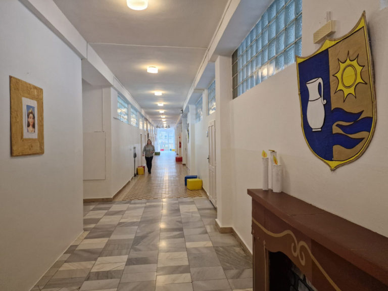 Po rekonštrukcii za 175-tisíc eur znovu otvorili pavilón ZŠ Bajkalská v Prešove (video+foto)