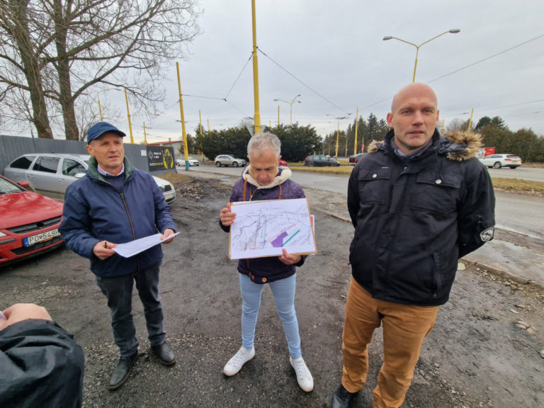 Pod petíciu za výstavbu komunikácie Grófske sa podpísalo viac ako 1 400 ľudí (video+foto)