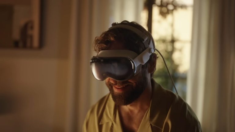 Apple opravuje hlúpy proces resetovania Vision Pro