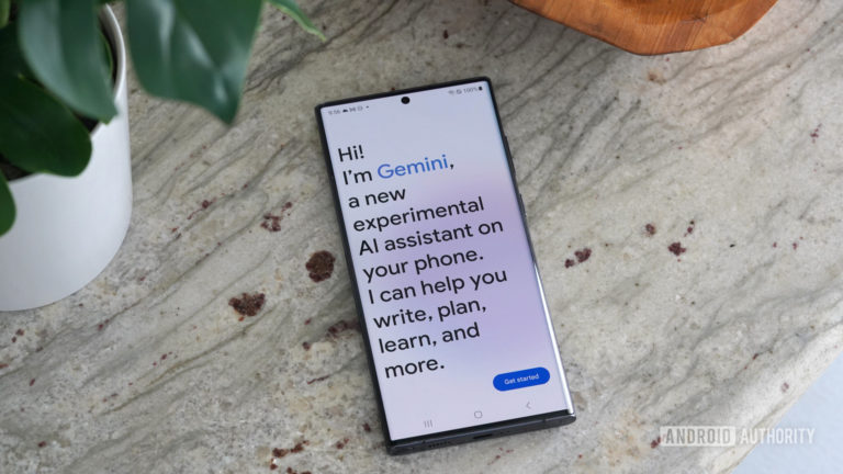 Google Gemini vs ChatGPT: Ktorý je lepší a inteligentnejší chatbot AI?