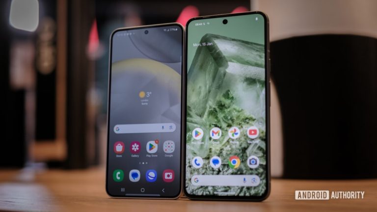 Google by sa mohol snažiť prepracovať miniaplikáciu Vyhľadávanie na domovskej obrazovke systému Android