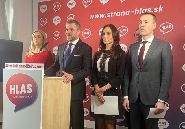Matovič, Heger a Sulík rozvrátili štát a z parlamentu spravili cirkus. Pellegrini vyzdvihol prácu ministrov Hlasu (video)
