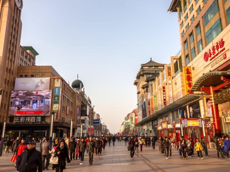 Stabilný rast cien nových domov v Číne signalizuje oživenie trhu