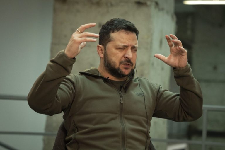 Teror nemôže zostať nepotrestaný, vyhlásil Zelenskyj po ruskom útoku na Charkov