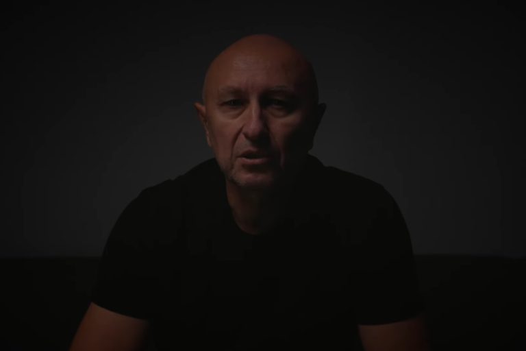 Zoroslav Kollár pozdravil už aj Matoviča, označil ho za klamára (video)