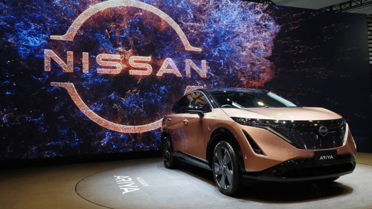 Nissan sa v nasledujúcich 3 rokoch zameriava na 1 milión ďalších predajov vozidiel s cieľom znížiť náklady na elektromobily