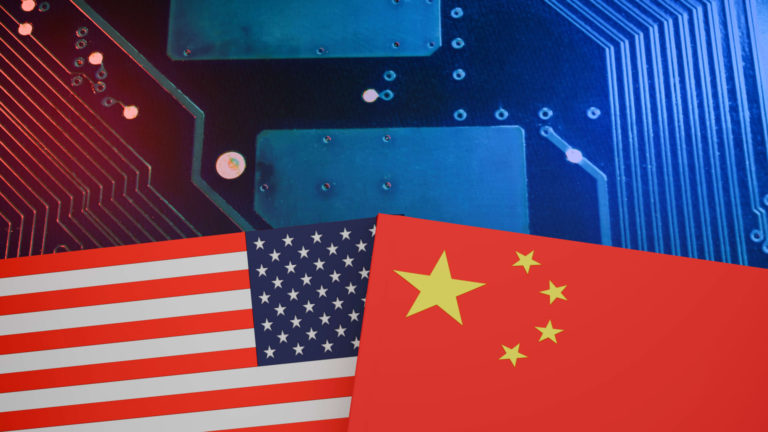 Nové čínske smernice blokujú čipy Intel a AMD vo vládnych počítačoch: FT