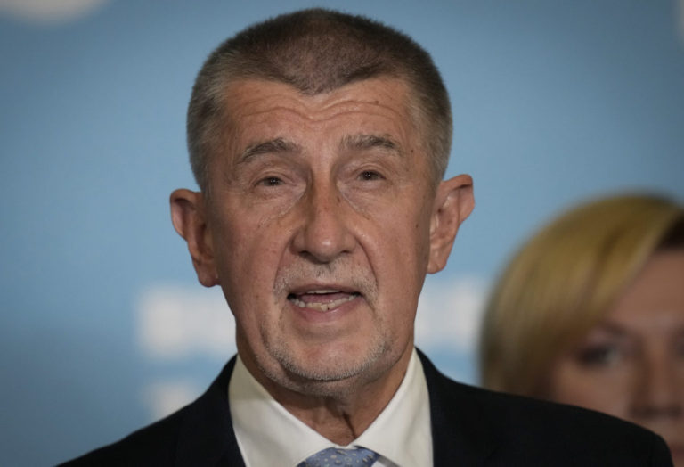 Babiš obvinil Fialu z ničenia česko-slovenských vzťahov. To, že niekto hovorí o mieri, neznamená, že podporuje Rusko, skonštatoval