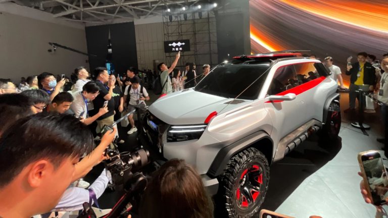 Čínsky BYD spúšťa ponuky NEV, aby konkuroval Tesle a Jeepu