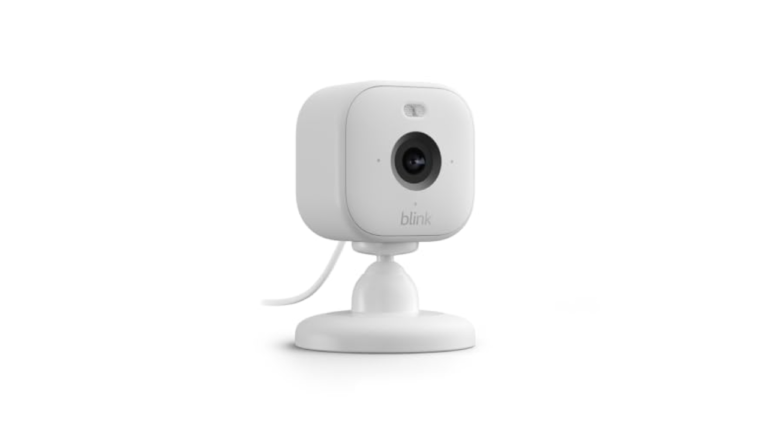 Nová domáca bezpečnostná kamera Blink Mini 2 je momentálne v predaji len za 30 dolárov