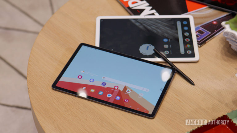 Google môže uvoľniť svoj vlastný tablet Pixel s perom a klávesnicou