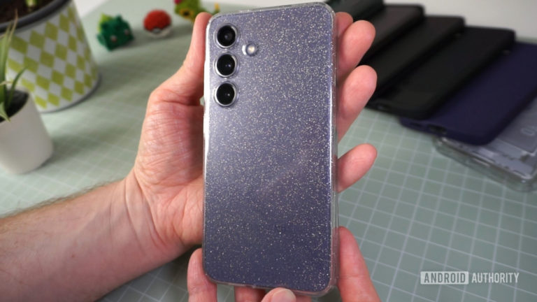 Recenzia puzdra Spigen Liquid Crystal Samsung Galaxy S24: Mali by ste si ho kúpiť?