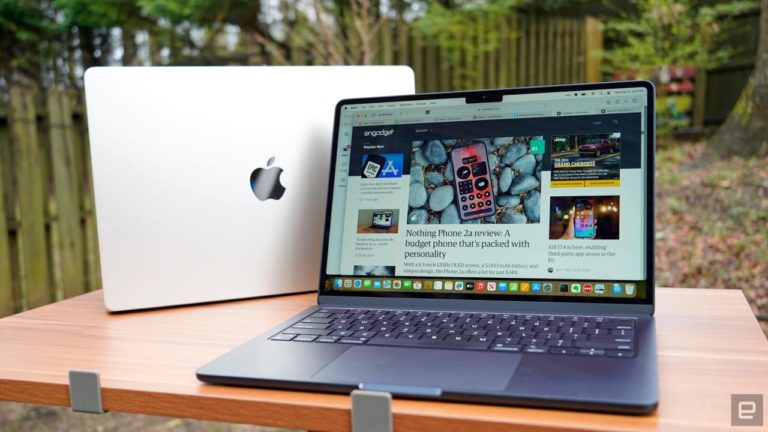 13-palcový MacBook Air od Apple s čipom M3 nikdy nebol lacnejší