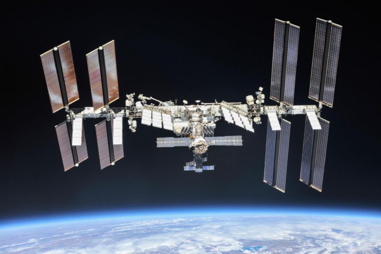 NASA objavila na ISS mutantné baktérie, ktoré sa na Zemi nenachádzajú