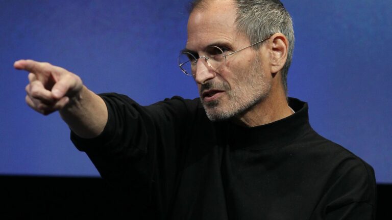 Starý stážista Steva Jobsa Chet Kapoor povedal, že práca pre technologického magnáta bola „fenomenálna“