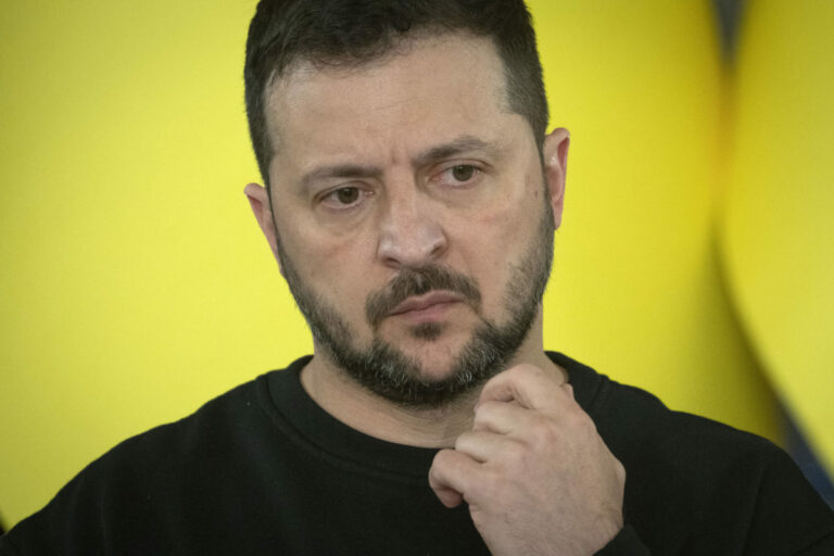 Zelenskyj označil Putina za nacistu po tom, čo Rusi v noci vypustili viac ako 50 rakiet a 20 dronov