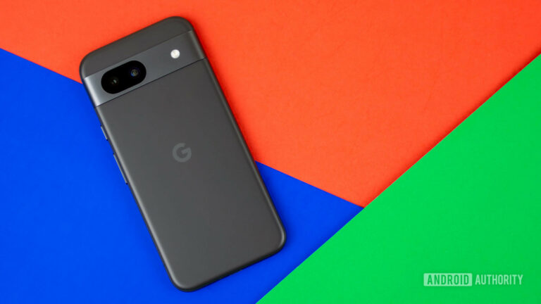 Bližší pohľad na všetky farby Google Pixel 8a, ktoré môžete získať