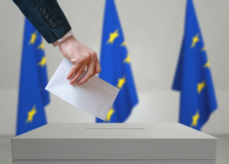 Iniciatíva „Chcem tu zostať“ spustila kampaň k eurovoľbám, ich cieľom je zvýšiť účasť mladých ľudí