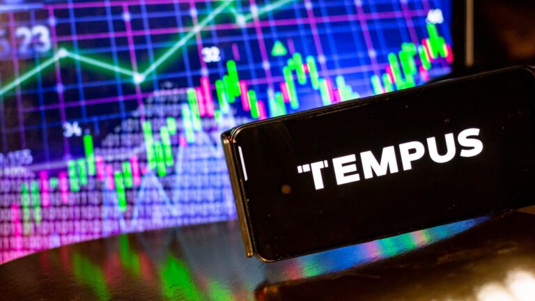 Umelá inteligencia Tempus podporovaná spoločnosťou Google stúpla v debute Nasdaq až o 15 %.