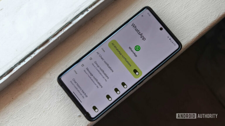 WhatsApp by vám mohol začať pripomínať ľudí, ktorých predstavujete