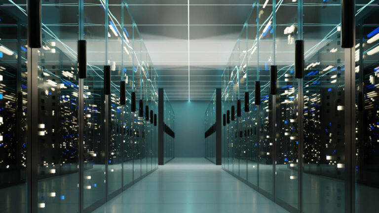 Spolupráca Schneider Electric a NVIDIA podporí návrhy dátových centier s umelou inteligenciou