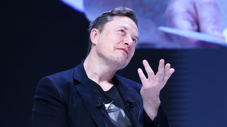 Akcie spoločnosti Tesla vymazali stratu za tento rok s 27% rally tento týždeň