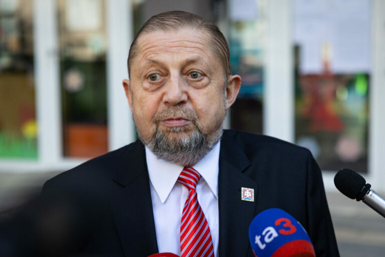 Harabin sa opäť postaví pred súd, obžalobu pre schvaľovanie ruskej invázie na Ukrajinu by si mal vypočuť v septembri