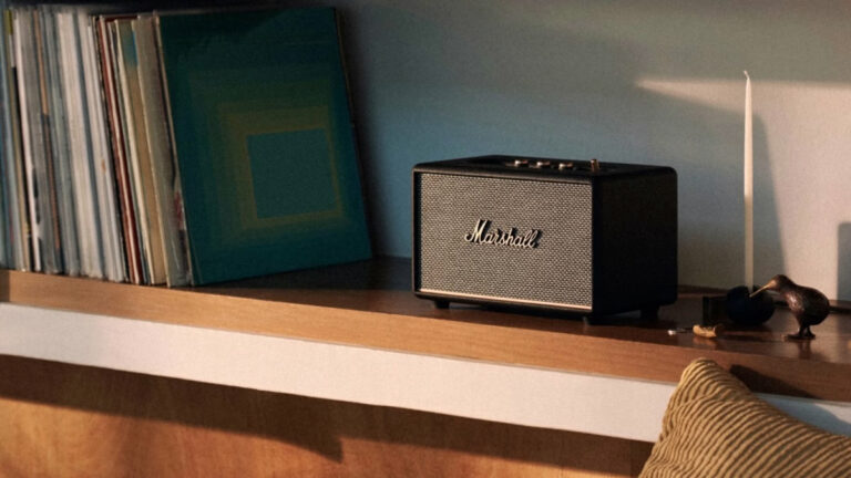 Akcie: Ušetrite až 100 dolárov na najlepších retro reproduktoroch od Marshall a JBL
