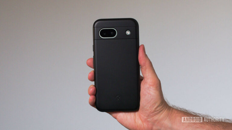 Recenzia Spigen Thin Fit pre Google Pixel 8a: Mali by ste si ho kúpiť?