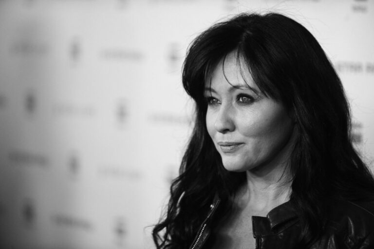 Zomrela herečka Shannen Doherty, hviezda seriálu Beverly Hills 902 10 podľahla rakovine