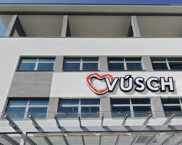 VÚSCH ako prvý na Slovensku implantoval bezdrôtový kardiostimulátor, vyniká najmä dlhou životnosťou