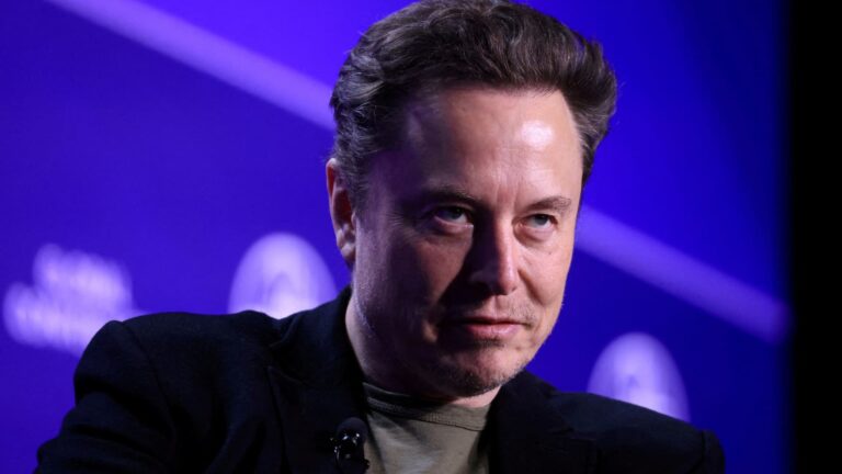 Udalosť robotaxi Tesla prichádza po rokoch zmeškaných termínov Elona Muska