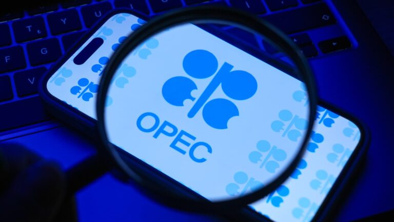 Ropná aliancia OPEC+ sa zameriava na dodržiavanie skupiny