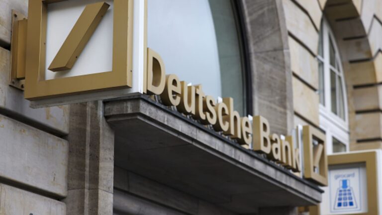 Zisk Deutsche Bank (DBK) za tretí štvrťrok