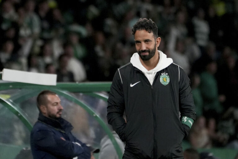 Nástupcom Ten Haga v Manchestri United by mal byť Portugalčan Amorim