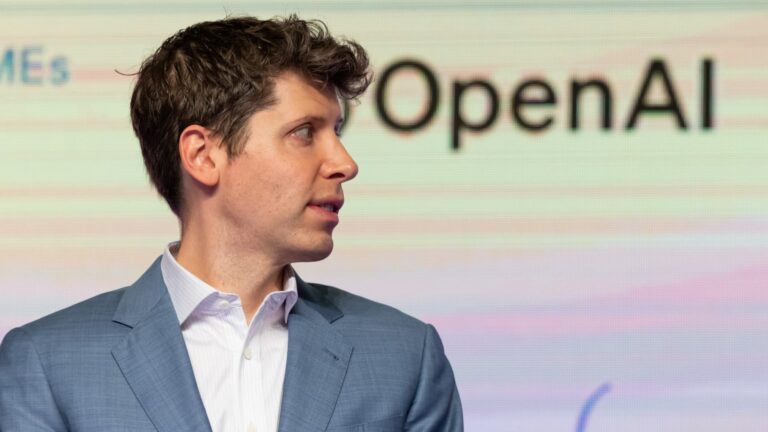 OpenAI získa od SoftBank investíciu vo výške 1,5 miliardy dolárov v tendri