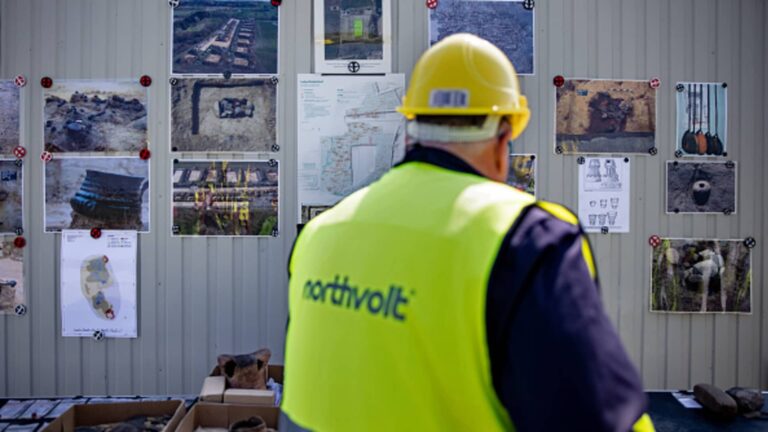 Northvolt podá návrh na bankrot, čo je prekážkou európskych ambícií v oblasti elektromobilov