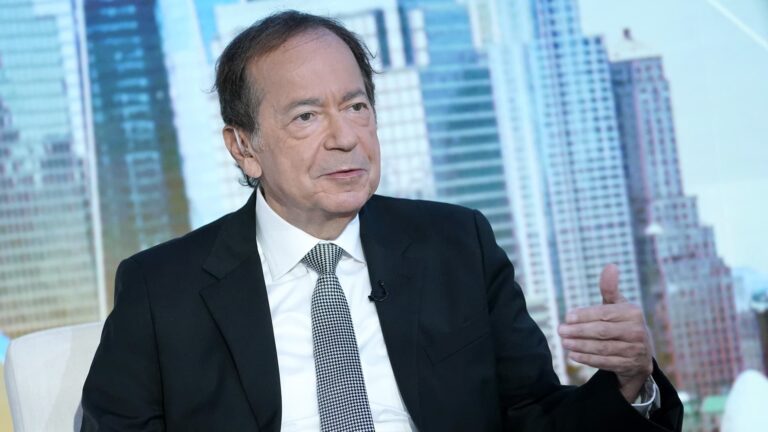 Trumpov podporovateľ John Paulson sa vyhováral ako možný výber ministra financií