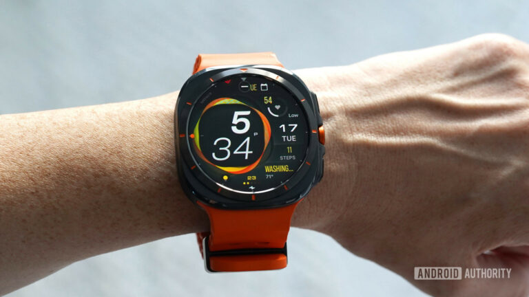 Dohoda na Deň vďakyvzdania znižuje Samsung Galaxy Watch Ultra na iba 434 dolárov